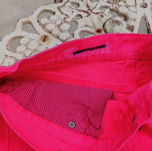 Madewell fuchsia fringed jean shorts - Picture 6 of 8